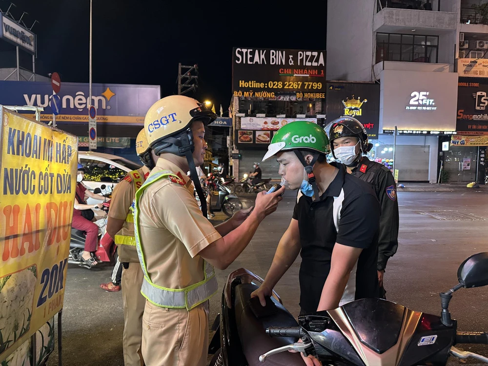 Cảnh sát giao thông