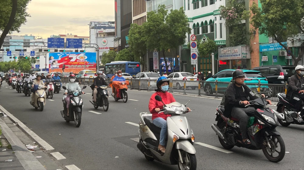 đi ngược chiều