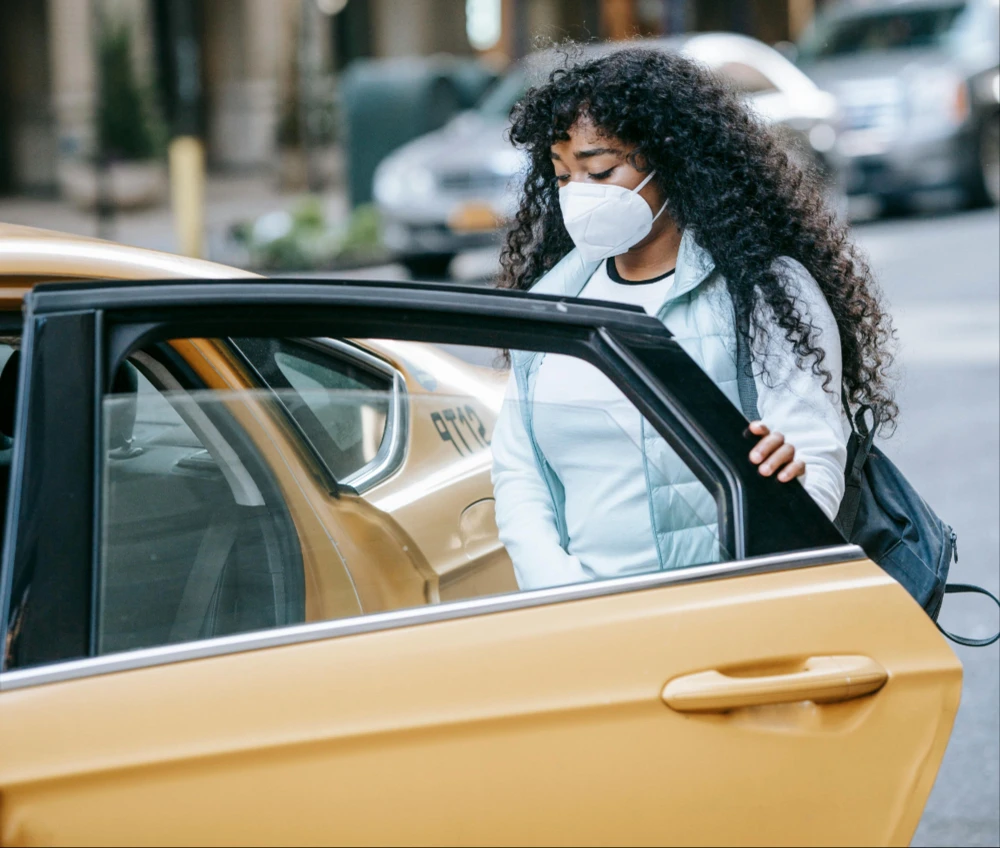 mở cửa xe ô tô