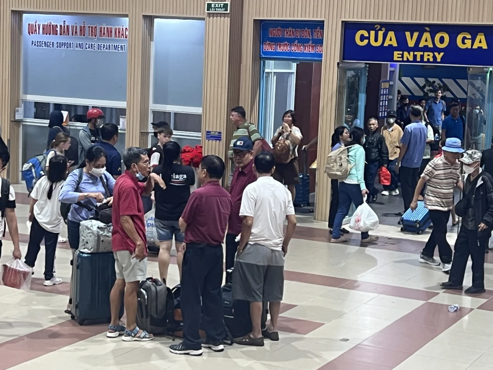 nghỉ lễ Giỗ tổ 1.JPG