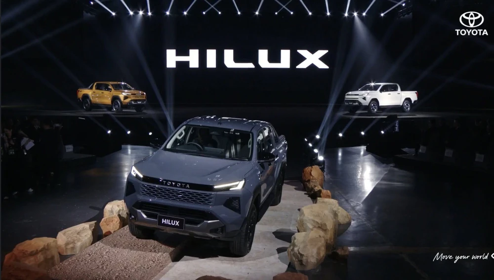 Hilux thế hệ mới tại Thái Lan.jpg