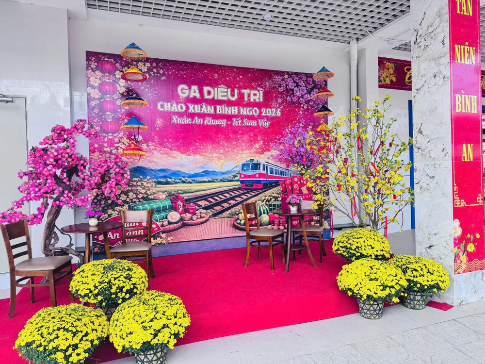 Một góc khác của ga Diêu Trì. Ảnh: ĐS