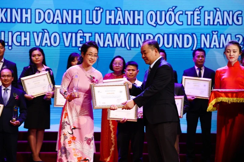 Doanh nghiệp TP.HCM áp đảo giải thưởng Du lịch 2018 ảnh 1