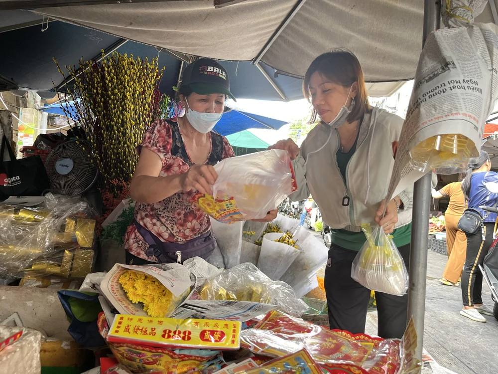 Đồ cúng ông táo và cuối năm không biến động giá.