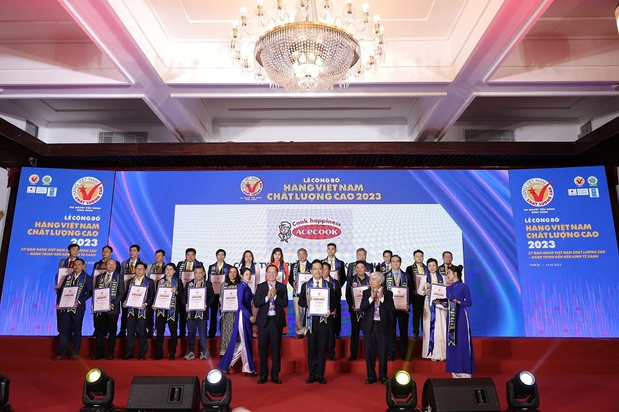 Chủ tịch UBND TP.HCM Phan Văn Mãi tại lễ trao chứng nhận danh hiệu hàng Việt Nam chất lượng cao 2023