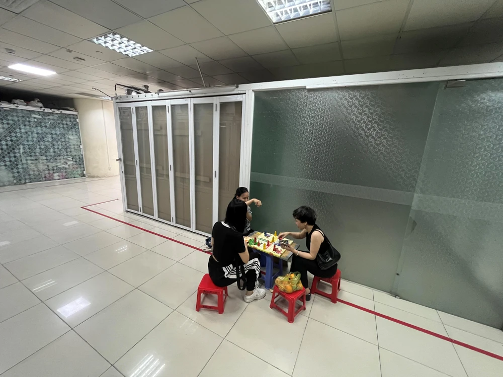 Tiểu thương chơi cờ cá ngựa