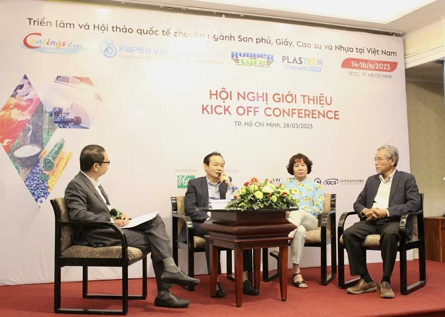 Một công ty làm bột giấy thu 1.500 tỉ đồng lợi nhuận ảnh 1