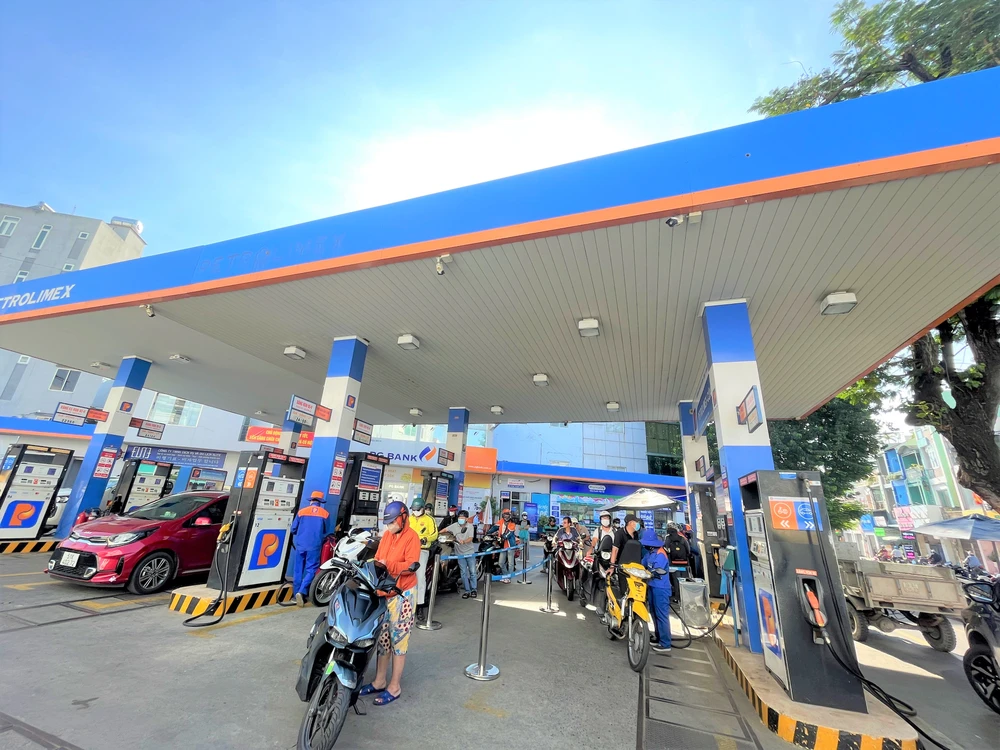 Đảm bảo hàng hóa thiết yếu cho cuối năm và tết Nguyên đán 2024