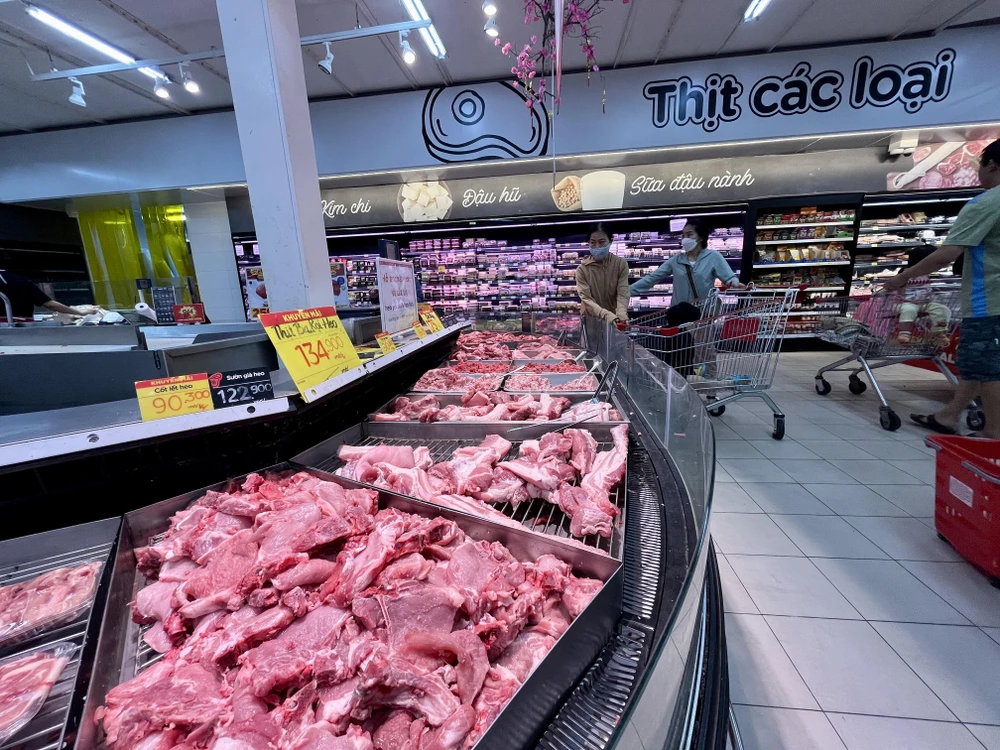 sieu-thi-thit-con-lai.jpg