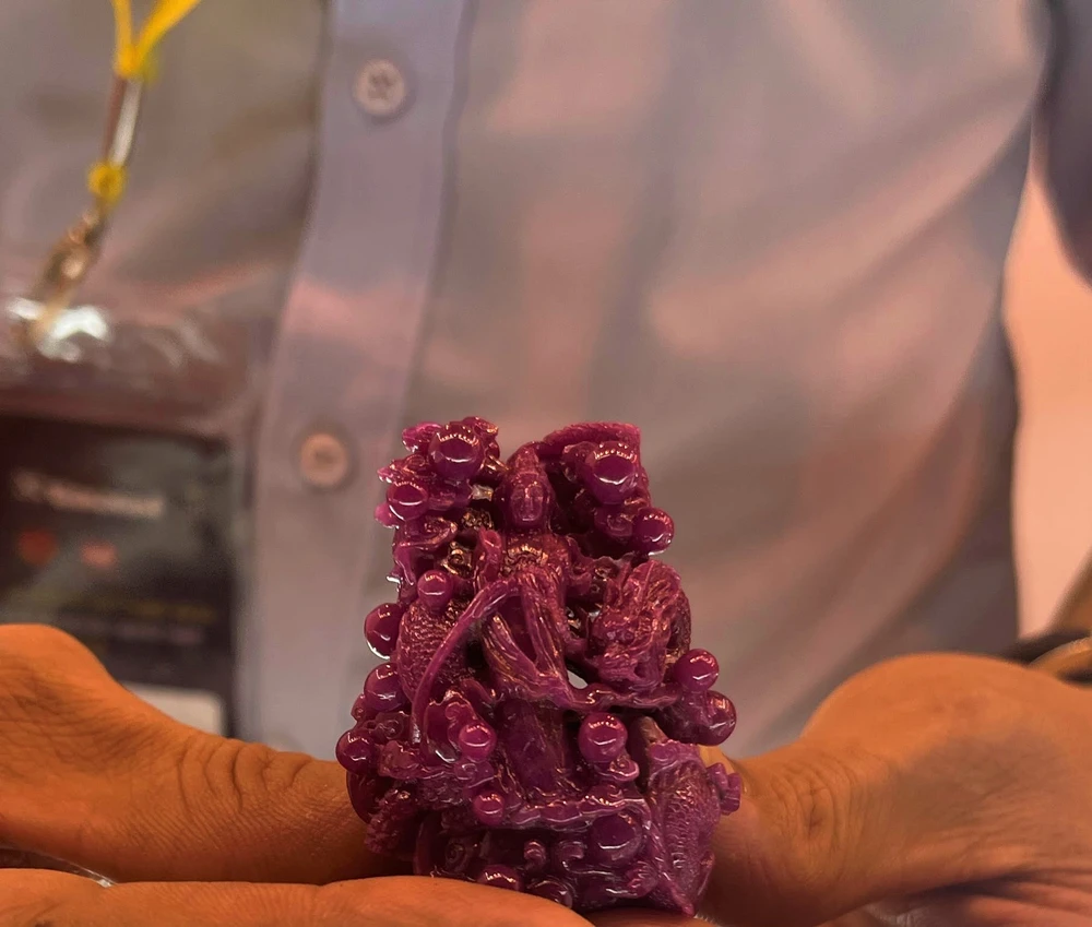 sản phẩm đá quý