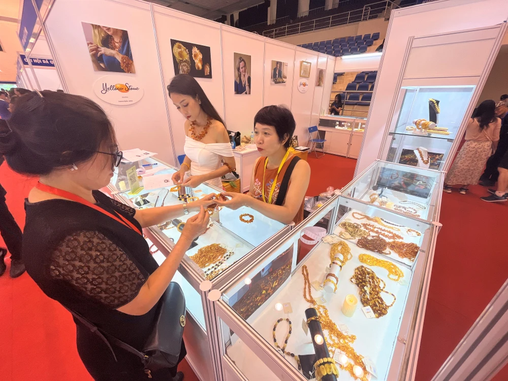 sản phẩm đá quý 6