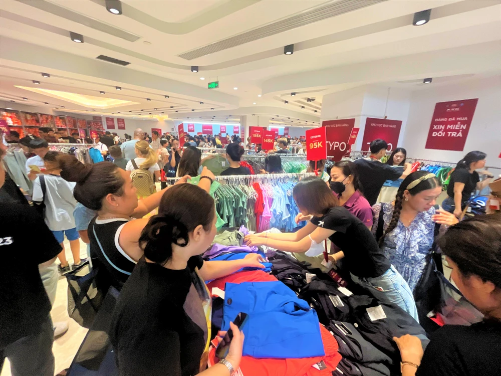 hàng hiệu giảm giá