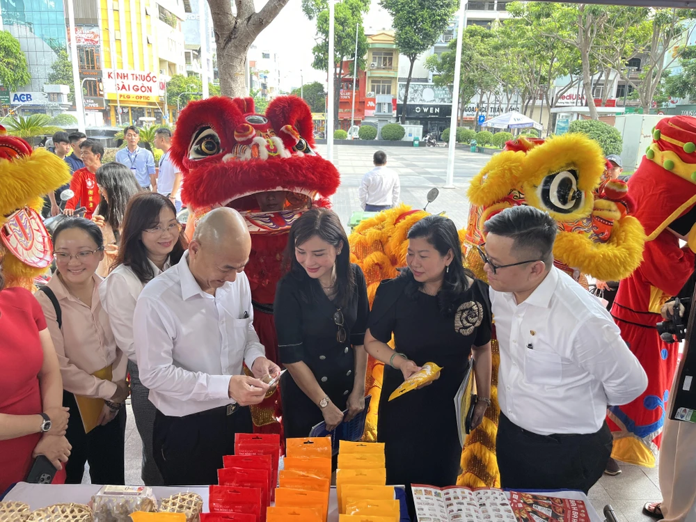 bình ổn thị trường