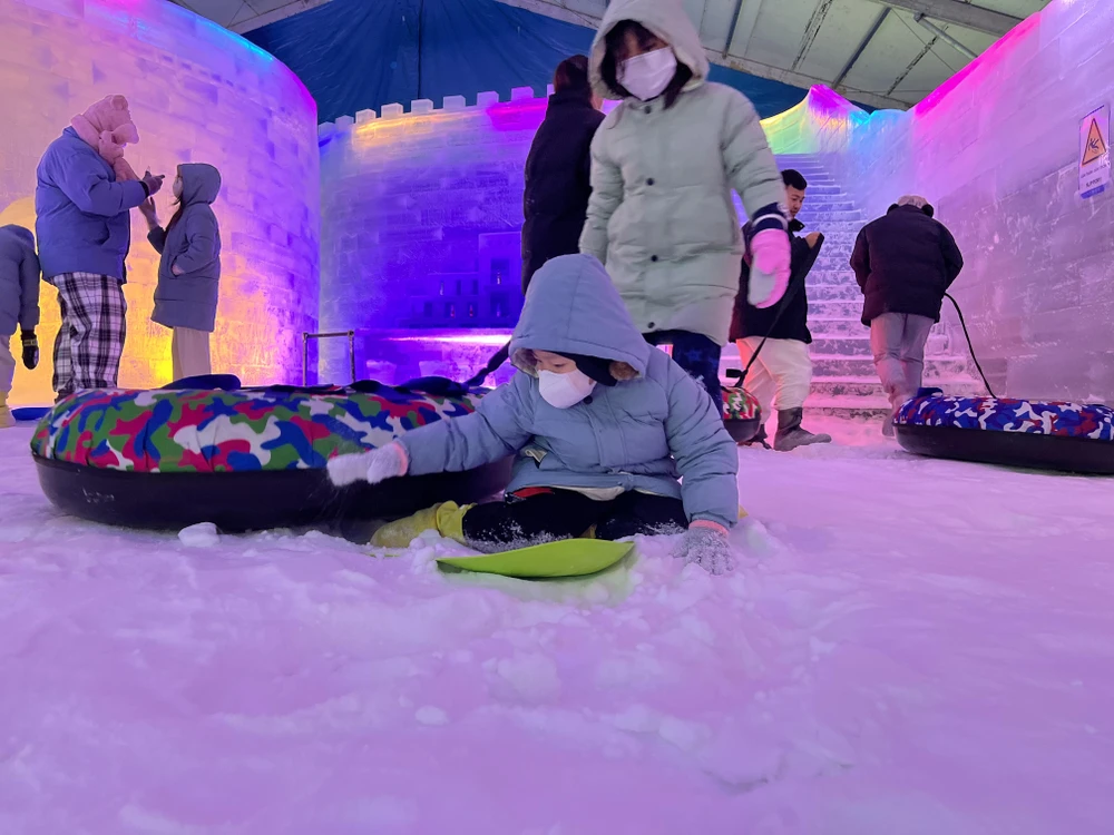 trai-nghiem-mua-dong