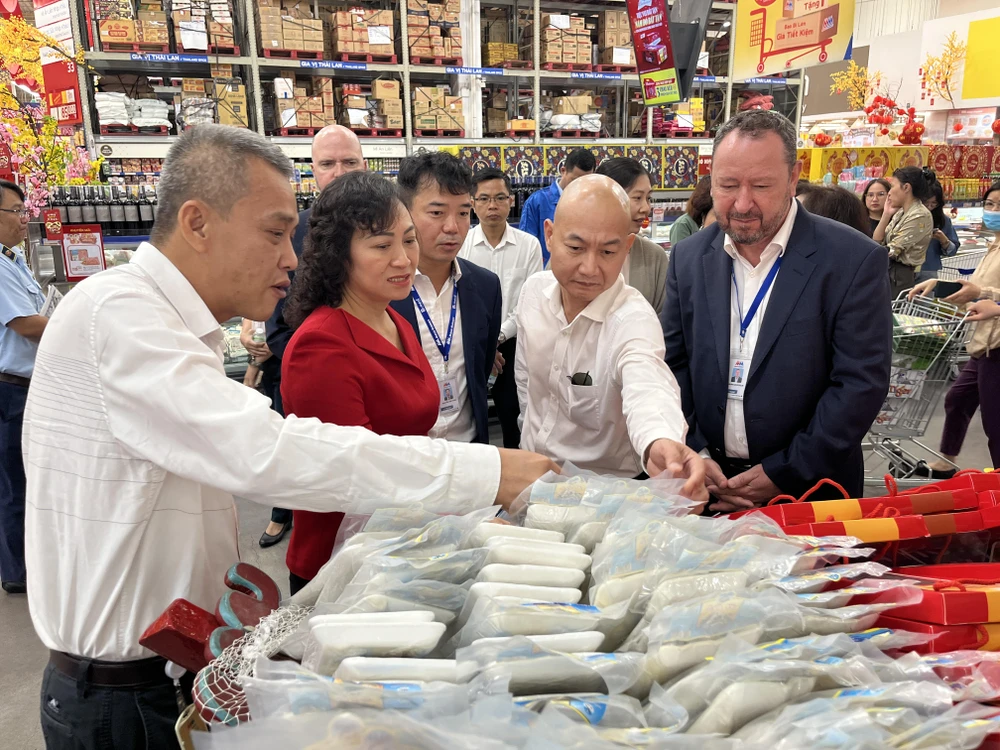 doanh nghiệp bán lẻ