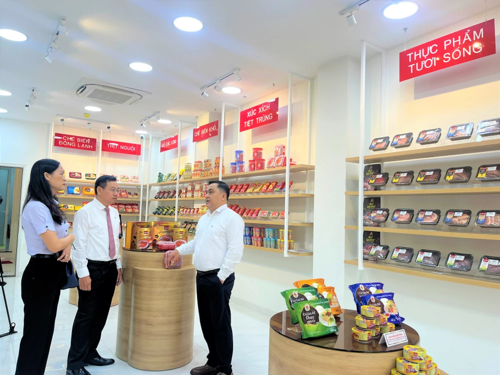 livestream bán hàng