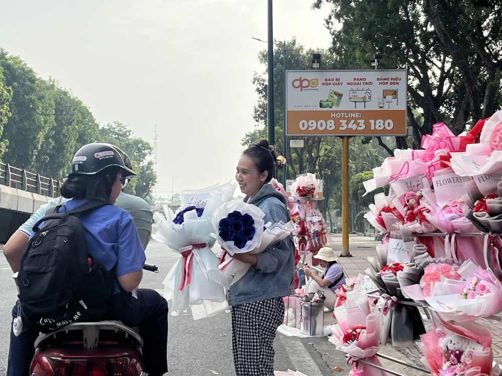 100 hoa hồng 1.jpg