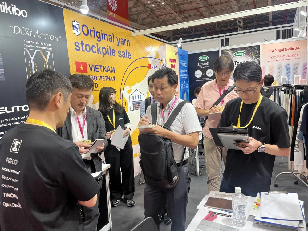 thay đổi hình thức