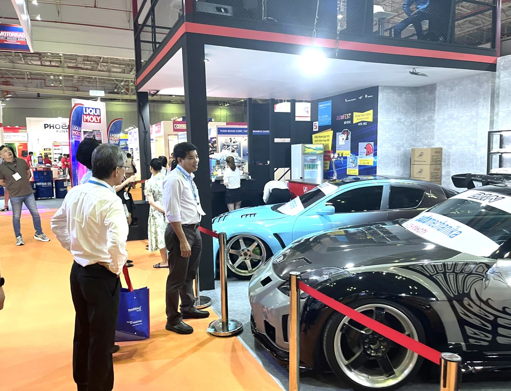 thuế tiêu thụ đặc biệt