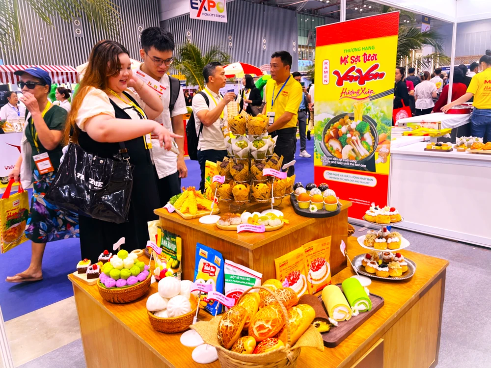 hội chợ hàng Việt Nam 3.JPG