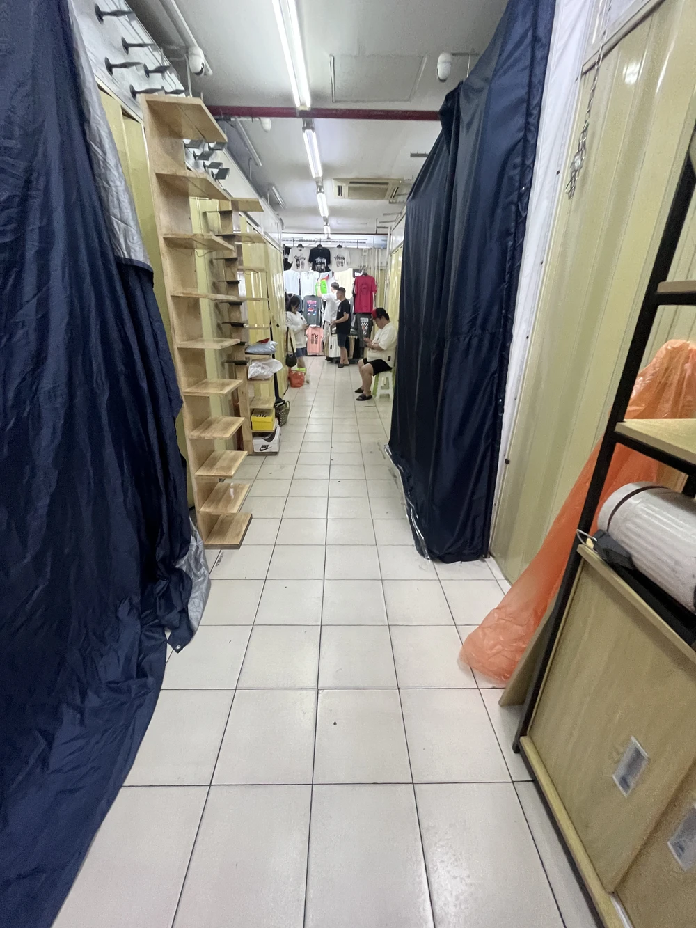 trung tâm thương mại Saigon Square