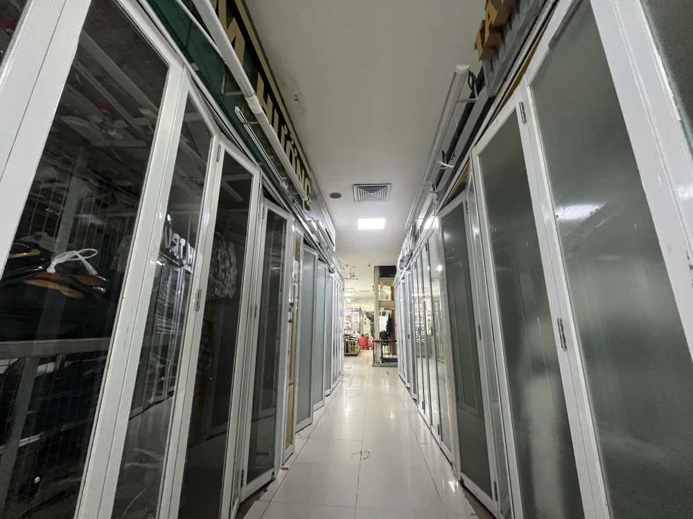 trung tâm thương mại Saigon Square