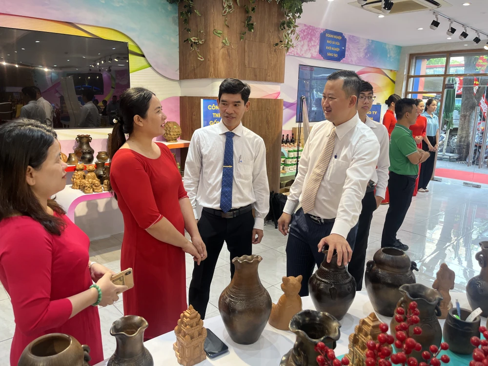 đặc sản địa phương