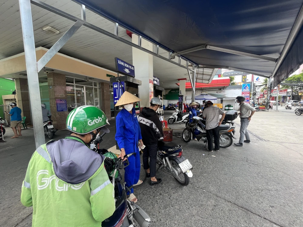 thuế bảo vệ môi trường