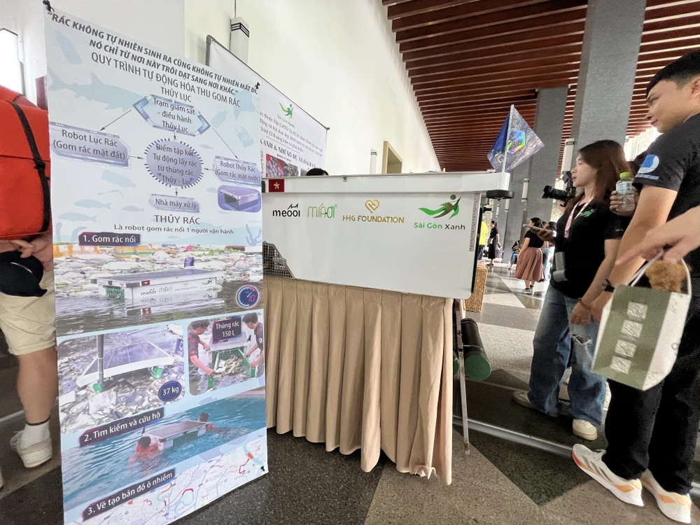 ngày hội tái chế 7.JPG