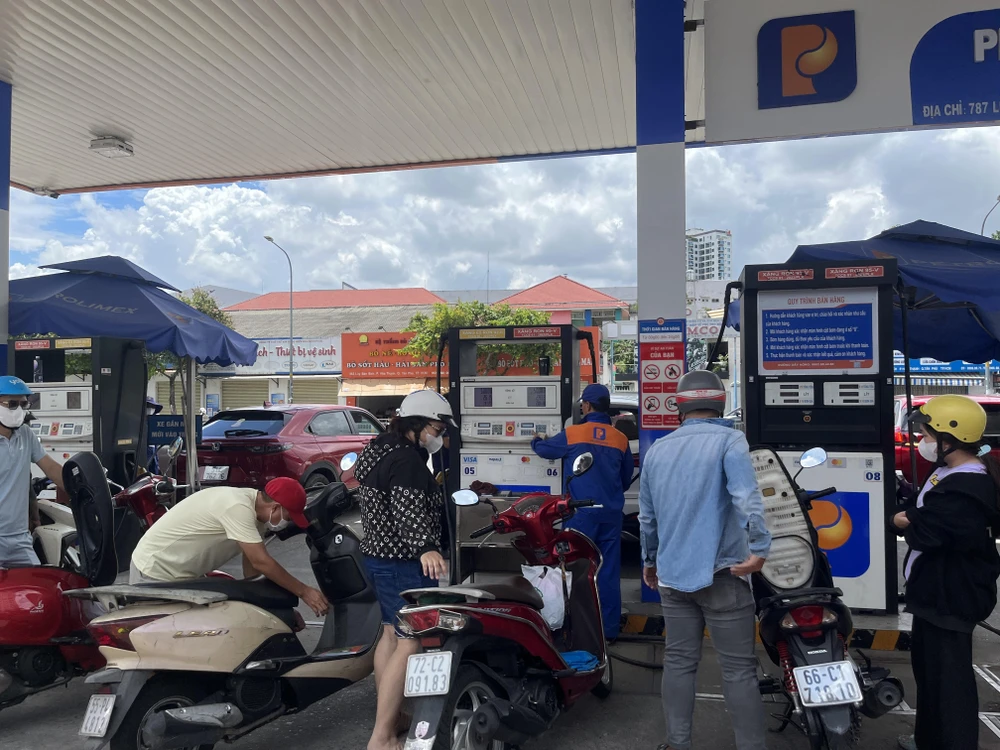 loại bỏ xăng A95 2.jpg