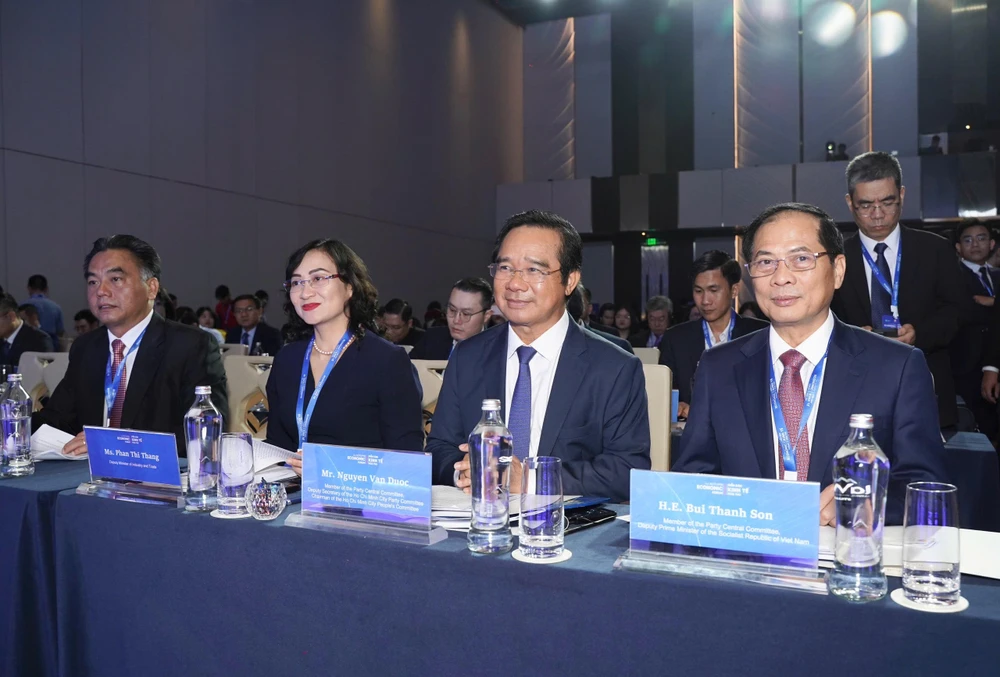 thế hệ thông minh đương thời