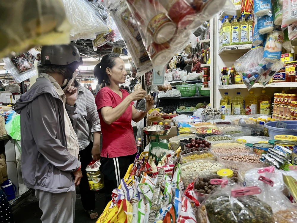 siêu thị giảm giá 2.jpg