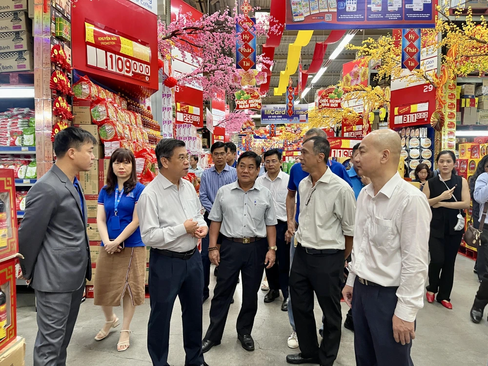 nguồn hàng tết 3.jpg