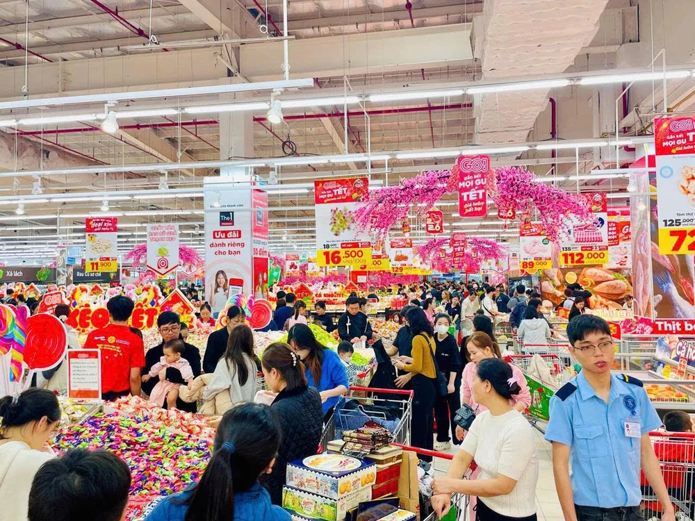 mua sắm Tết 2.jpg