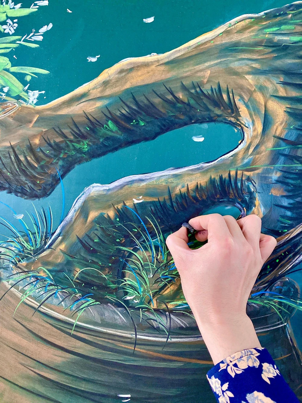 Tuỳ từng tác phẩm và kích thước bài vẽ, anh Đức mất khoảng từ 20 phút - 1 giờ 30 phút để hoàn thành.