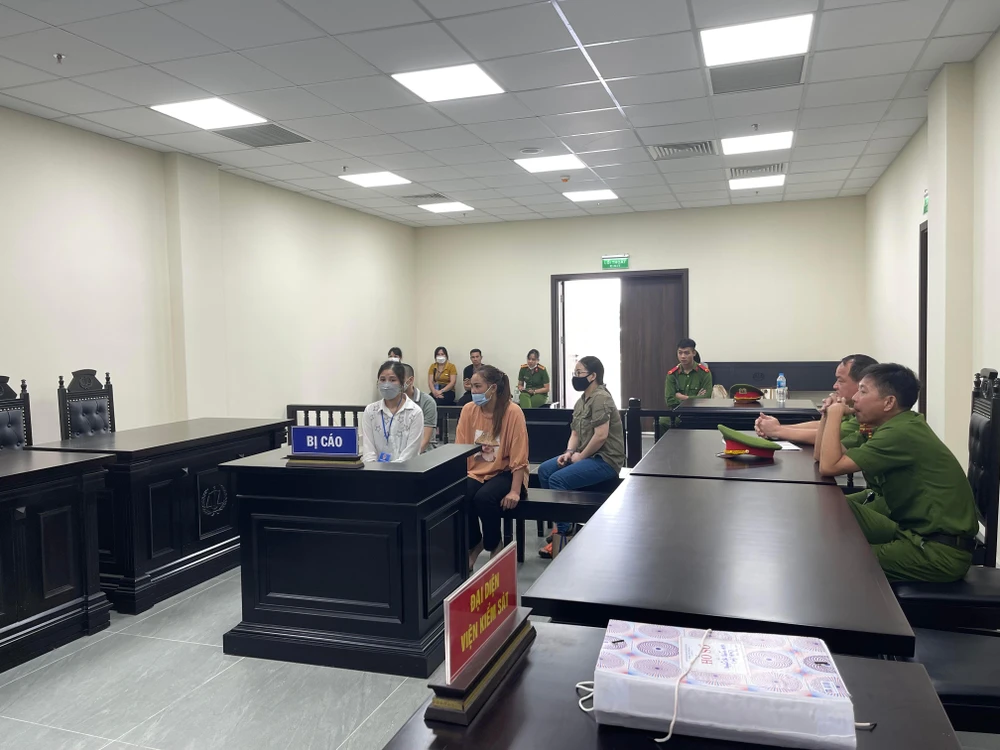 Các bị cáo tại phiên tòa