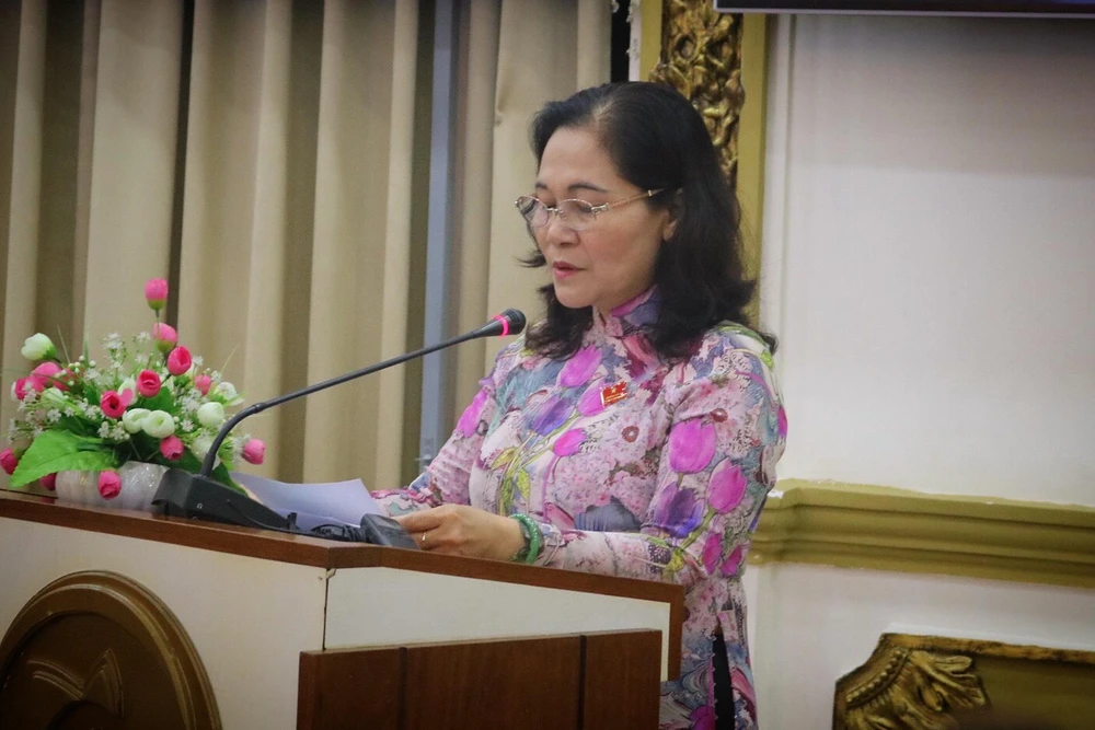 Chủ tịch HĐND TP.HCM Bà Nguyễn Thị Lệ cho rằng, cần đánh giá lại thực trạng về cơ chế phối hợp trong việc triển khai thực hiện các nhiệm vụ liên quan đến công tác bảo vệ quyền trẻ em hiện nay. Ảnh: T.N