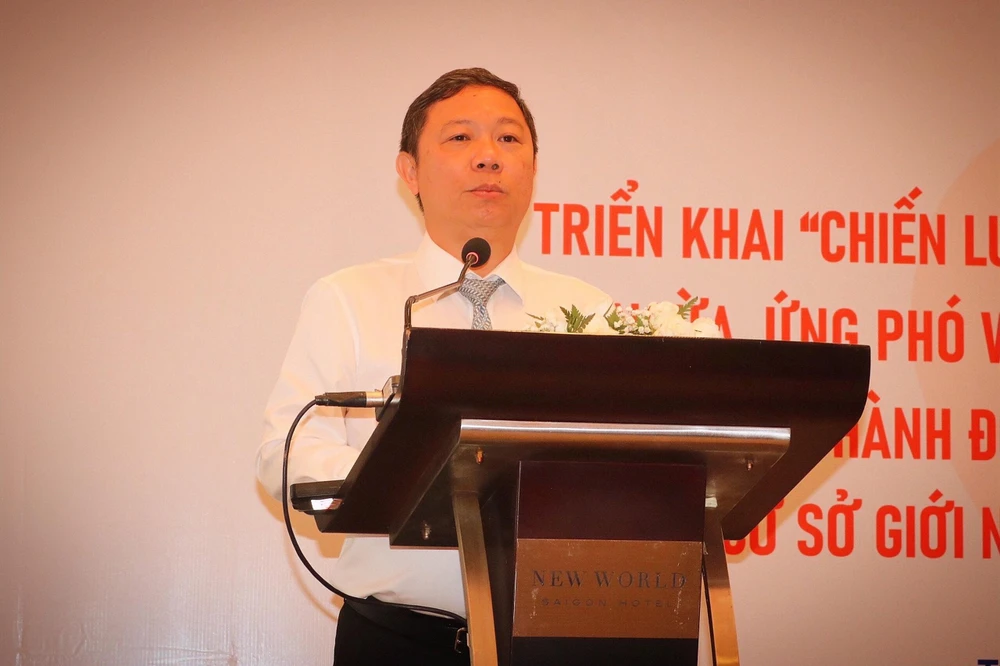 Ông Dương Anh Đức, Phó Chủ tịch UBND TP. HCM phát biểu tại hội nghị. Ảnh: TÚ NGÂN