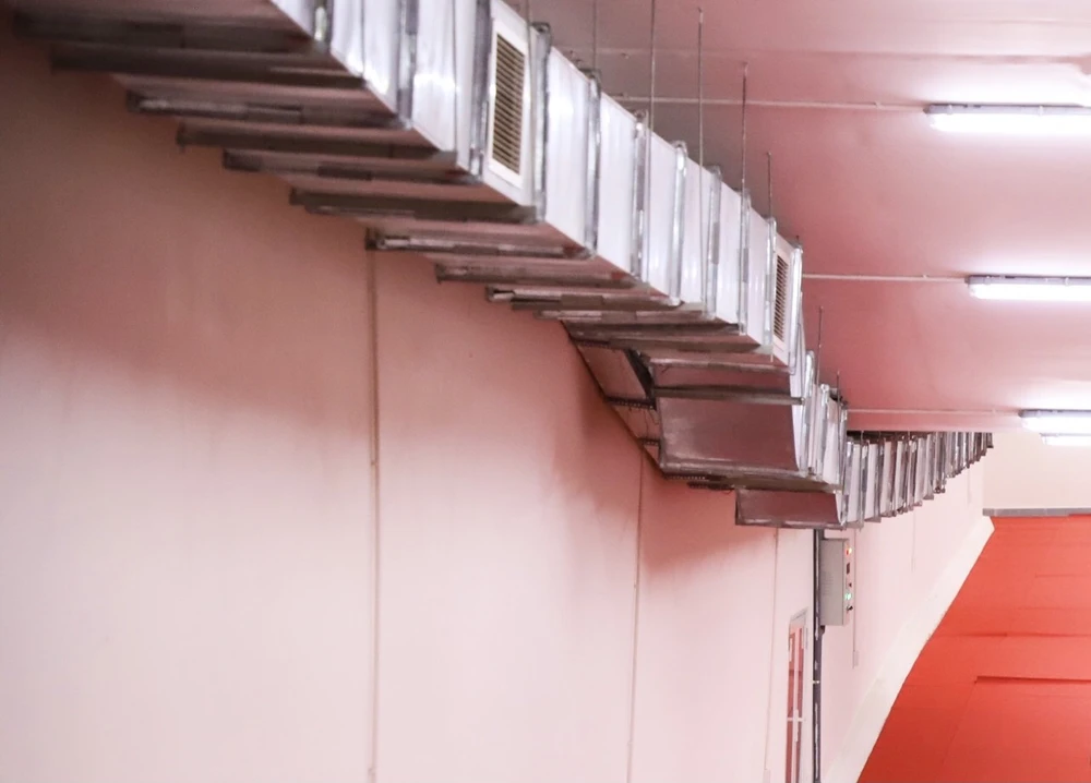 Đường hầm được trang bị hệ thống thông khí tiên tiến, đảm bảo luôn thông thoáng.