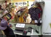 Kẻ cướp táo tợn tấn công nhân viên cướp tại shop quần áo