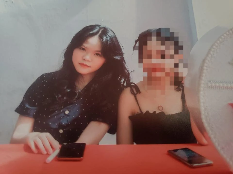 Huỳnh Phan Diệu Thiện (trái), 14 tuổi mất liên lạc với gia đình đã nhiều ngày liền. Ảnh: TS