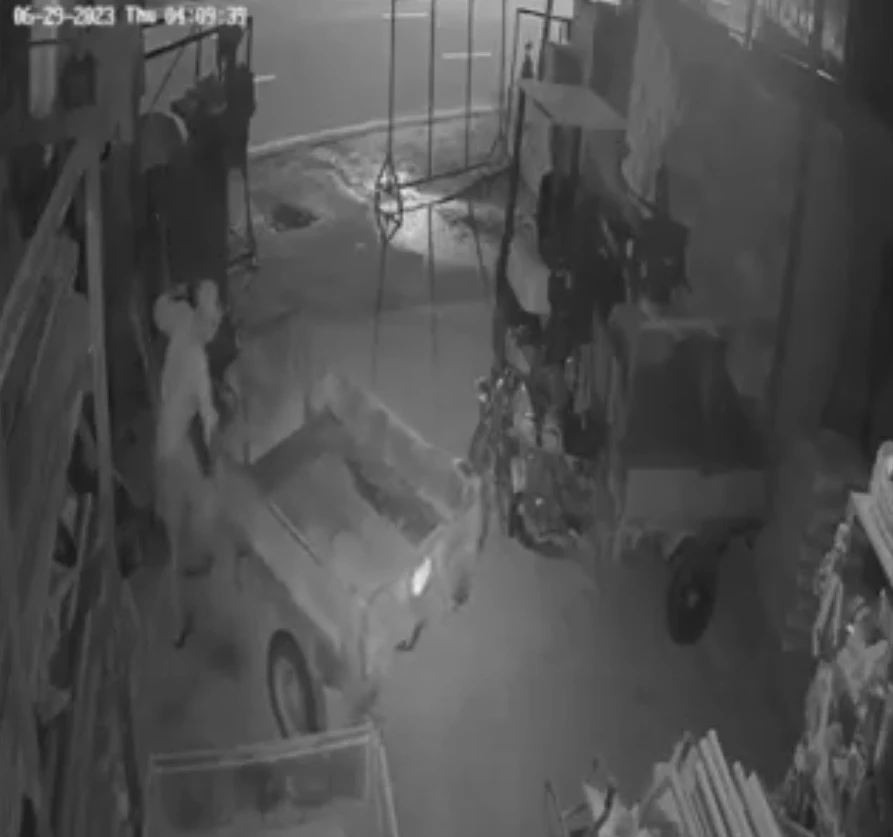 Camera ghi lại vụ việc. Ảnh: Cắt từ clip