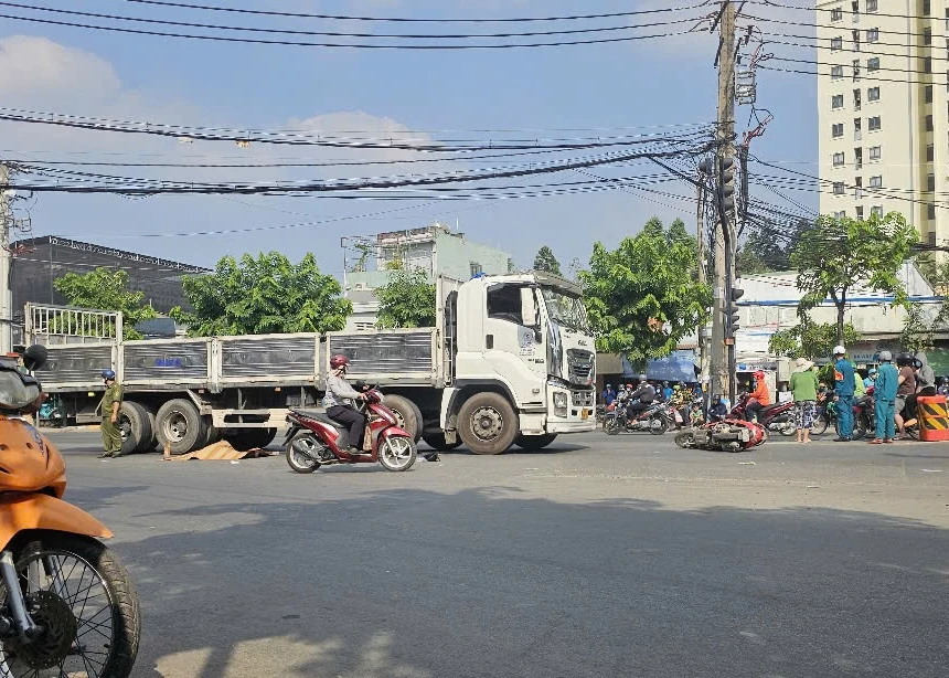 hai mẹ con thương vong