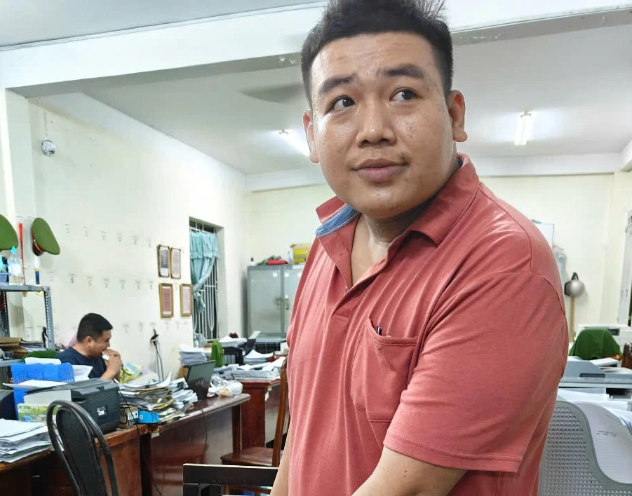 cán bộ tình báo