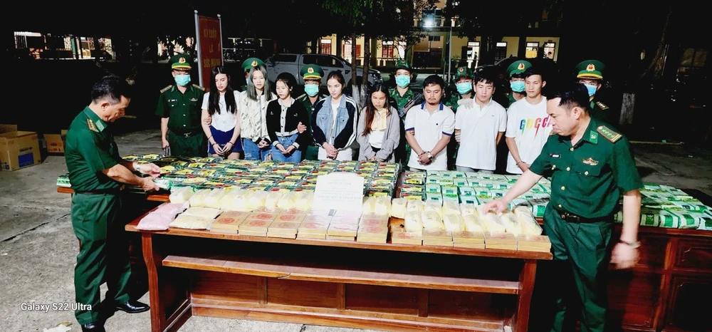 6-thang-dau-nam-bat-giu-hon-1,3 tan-ma-tuy-2.jpg