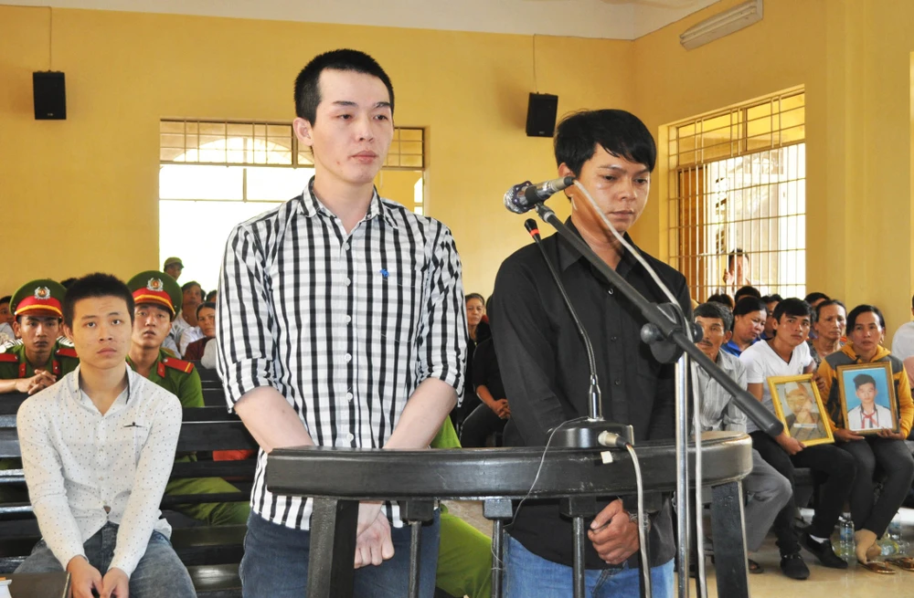 Đề nghị tăng án đối với công an viên đánh chết học sinh ảnh 1