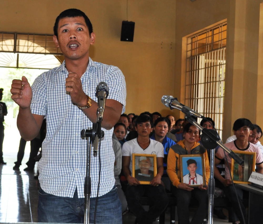 Đề nghị tăng án đối với công an viên đánh chết học sinh ảnh 4