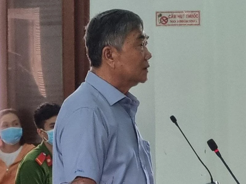 Bị cáo Nguyễn Chí Hiến, cựu Phó Chủ tịch thường trực UBND tỉnh Phú Yên. Ảnh: TẤN LỘC