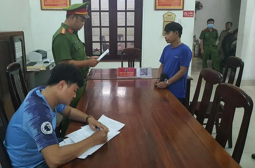 Khởi tố Lưu Hoàng Phi Hùng, người cầm đầu đường dây lô đề. Ảnh: CACC