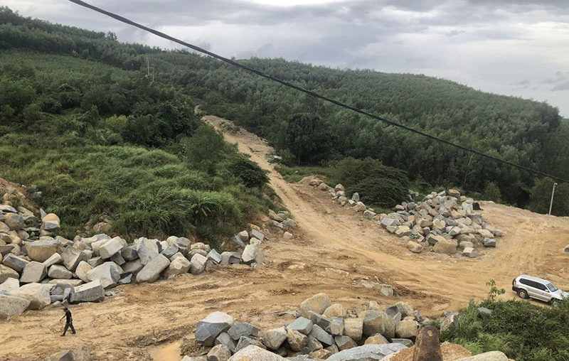 Công ty CP I.D.P khai thác sai vị trí suốt thời gian dài, gây thất thoát tài nguyên. Ảnh: NL